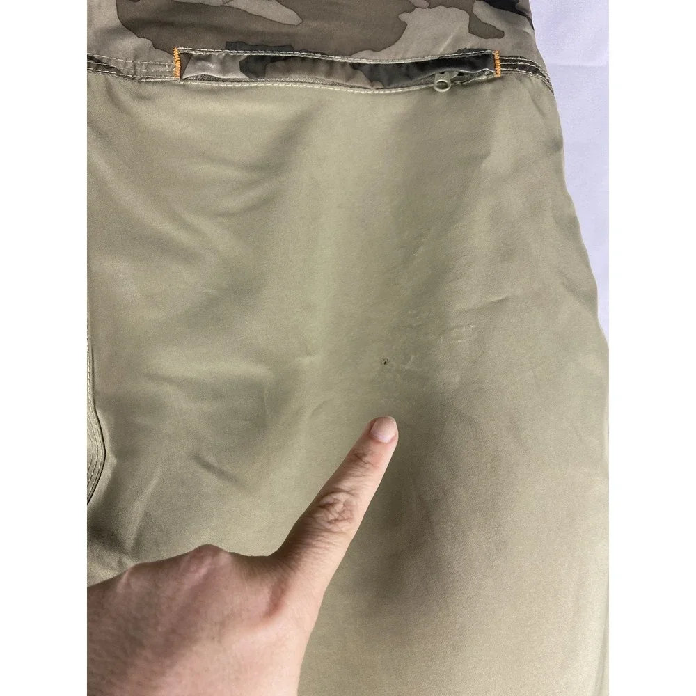 The North Face Men's Board Shorts 34 Green Camo Camouflage Sides Beach Swim**